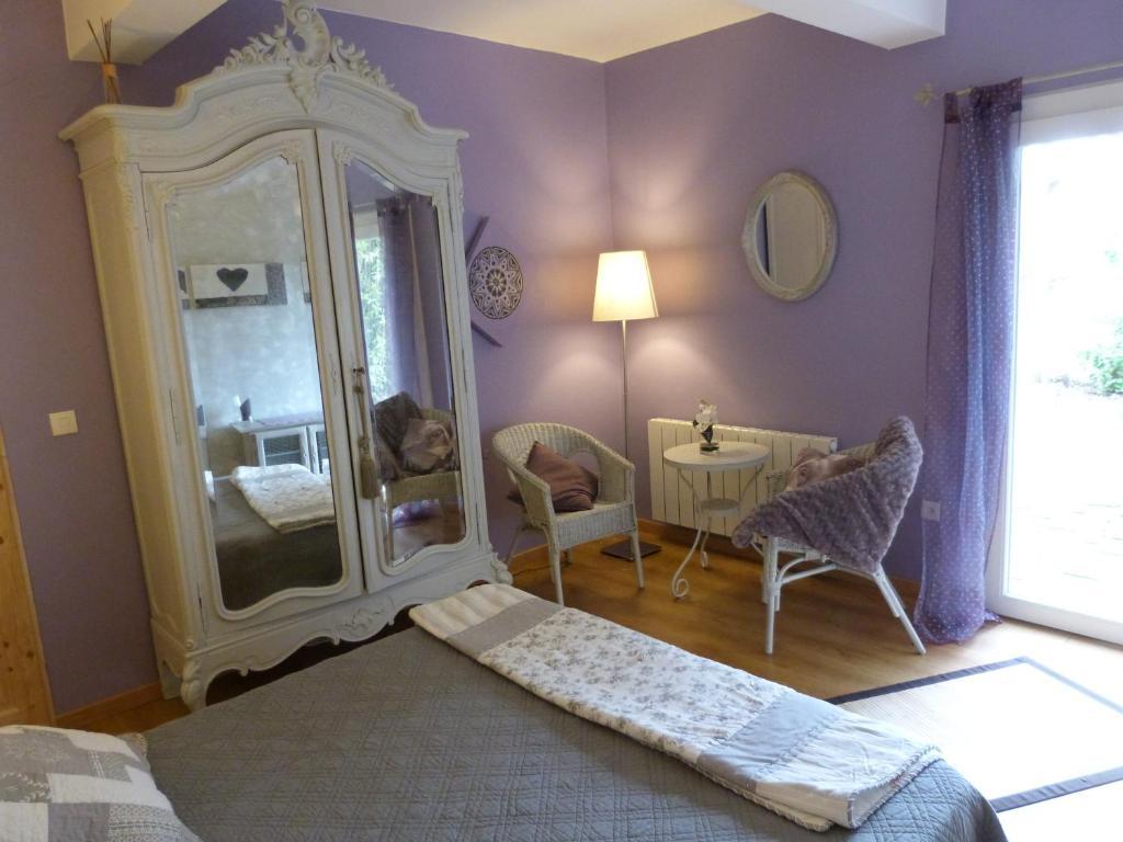 Villa Manon Auriol Rum bild